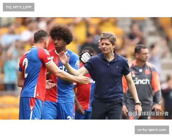 水晶宫主帅格拉斯纳战术革新 带领球队多拿10分成进步标杆 水晶宫主帅格拉斯纳战术革新 带领球队多拿10分成进步标杆